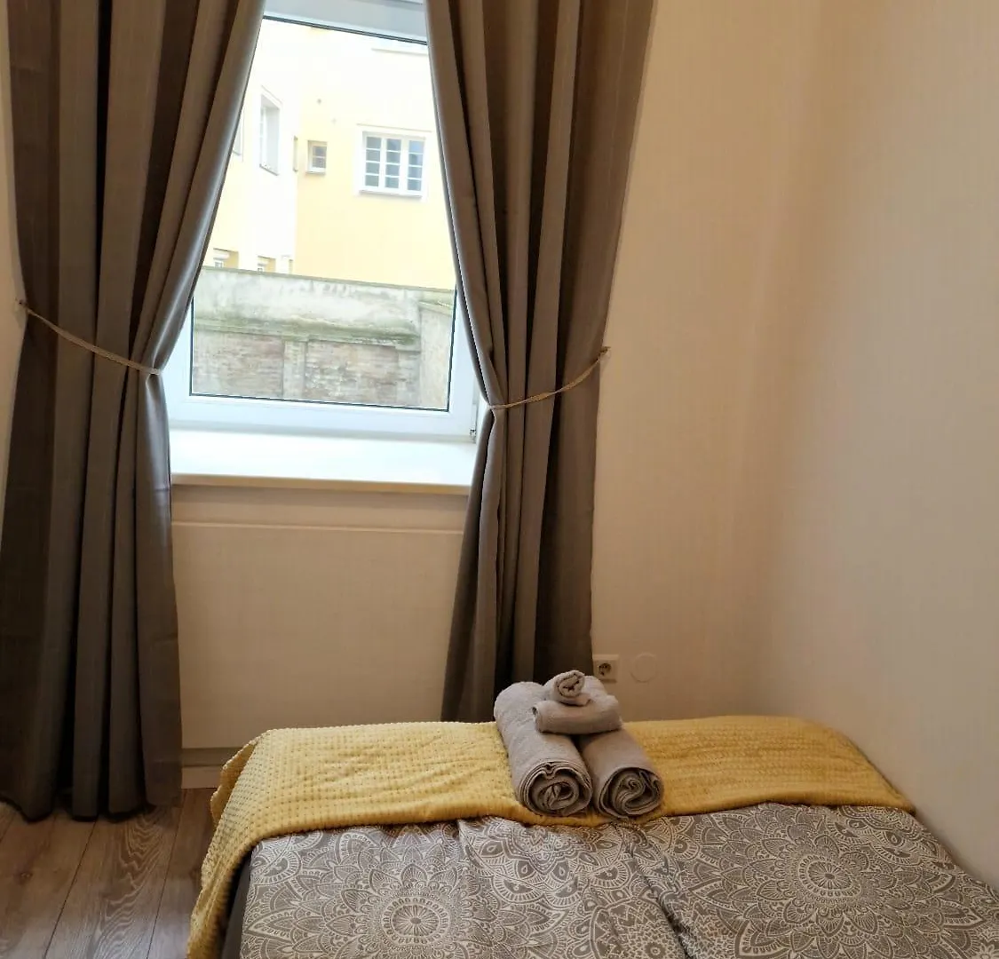 Rpstay Vienna Apartment